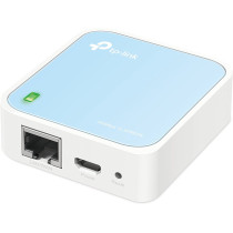TP-Link TL-WR802n, the nano router