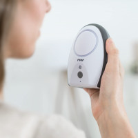 Reer Cozime Baby Monitor: See & Hear Your Baby Clearly, Day or Night!