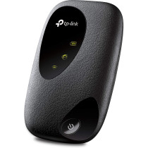 TP-Link M7200, a mobile access point