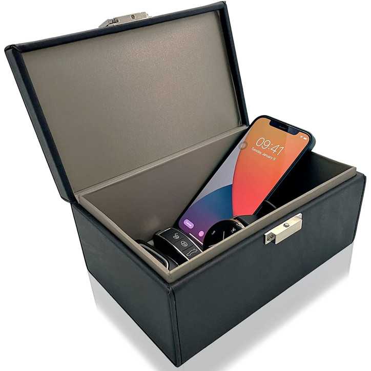 Stop Car Theft: Faraday Box for Keyless Entry - Secure Your Keys & Protect Your Car!