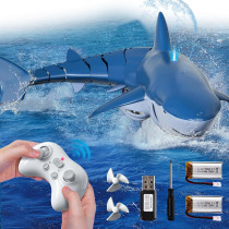 Jouet Requin Télécommandé 1:18 pour Enfants avec Lumière & Spray
